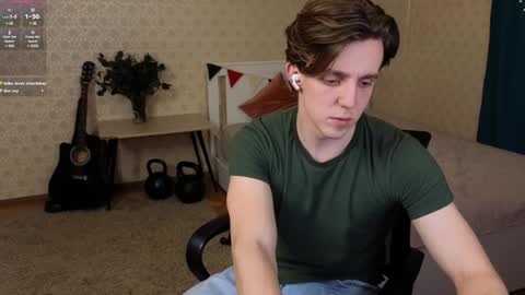 Snapshot of oliver_travis chatting on January 29, 2025, 10:11 pm Oliver Evans online show from January 29, 2025, 10:11 pm