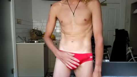 Blonde Surfer Boy online show from November 27, 2025, 7:10 am