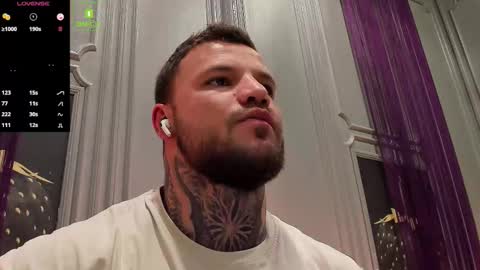 OliverSport online show from October 11, 2025, 3:32 pm