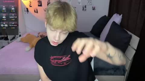 oliver online show from September 11, 2025, 3:56 pm