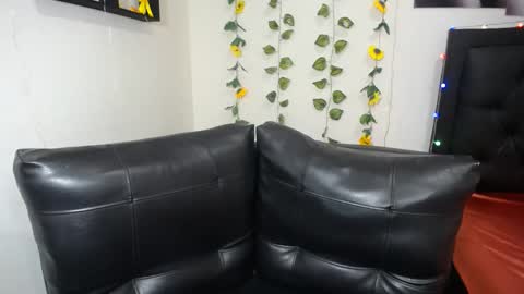 OLIVIA online show from January 22, 2025, 2:15 am