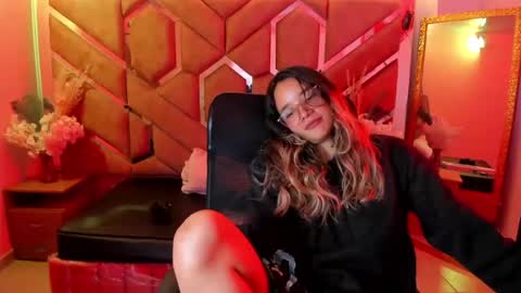 Snapshot of olivia_fox69 chatting on July 23, 2026, 4:21 am OLIVIA online show from July 23, 2026, 4:21 am