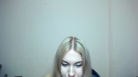 olivia_graceee online show from January 30, 2025, 12:59 pm