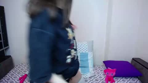 olivia_graceee online show from November 29, 2025, 9:34 am