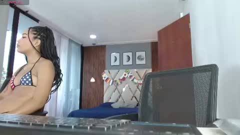 olivia_jass01 online show from July 3, 2026, 12:00 pm