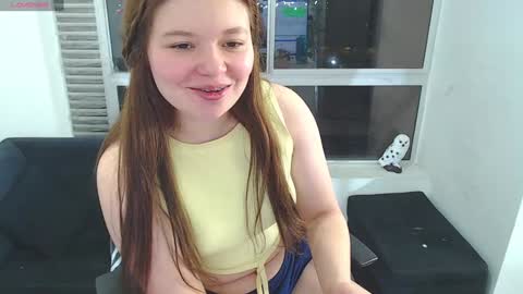 olivia_martine online show from January 27, 2025, 8:51 am