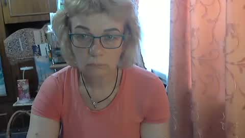 Snapshot of olivia_mia25 chatting on June 6, 2026, 10:09 am Olivia Mia online show from June 6, 2026, 10:09 am