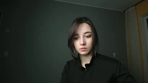 Olivia online show from February 26, 2025, 6:00 pm