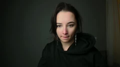 Olivia online show from March 2, 2025, 9:22 pm