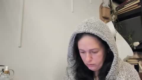 olivia_parker online show from December 2, 2025, 2:39 am