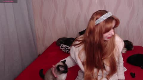 Snapshot of olivia_redd chatting on December 5, 2024, 12:52 am Olivia online show from December 5, 2024, 12:52 am