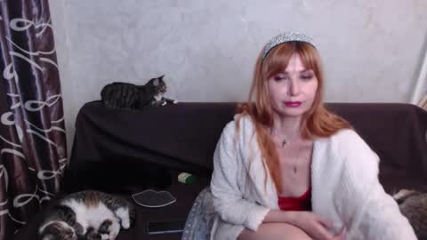 Snapshot of olivia_redd chatting on September 9, 2025, 8:08 pm Olivia online show from September 9, 2025, 8:08 pm