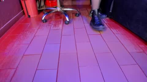 Snapshot of olivia_seex chatting on March 4, 2025, 1:06 pm online show from March 4, 2025, 1:06 pm