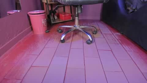 Snapshot of olivia_seex chatting on March 8, 2025, 1:14 pm online show from March 8, 2025, 1:14 pm