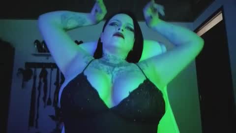 Snapshot of olivia_seex chatting on November 13, 2025, 1:21 pm online show from November 13, 2025, 1:21 pm