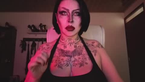 Snapshot of olivia_seex chatting on December 1, 2025, 2:11 pm online show from December 1, 2025, 2:11 pm