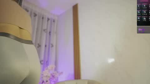 Snapshot of olivia_velvett chatting on May 7, 2026, 4:34 pm Olivia Velvett conexion 05 00 pm to 1115 pm colombia online show from May 7, 2026, 4:34 pm