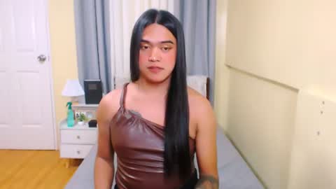 olivia_xxo online show from June 26, 2026, 3:05 pm