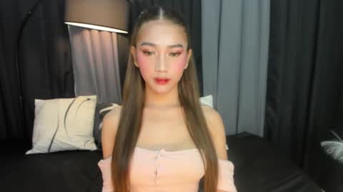 lia online show from January 21, 2025, 7:04 am