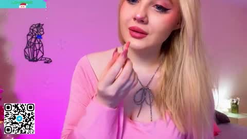 Olivia online show from December 22, 2025, 2:08 am