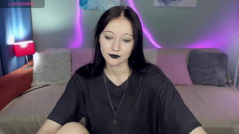 OliviaGorgeous online show from May 14, 2026, 10:33 am