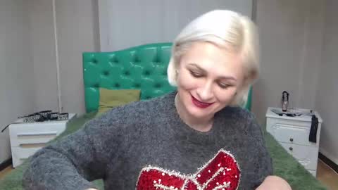 OliviaHorst online show from January 21, 2025, 3:10 pm