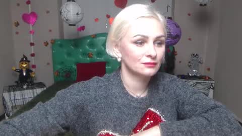 OliviaHorst online show from November 9, 2025, 6:06 pm