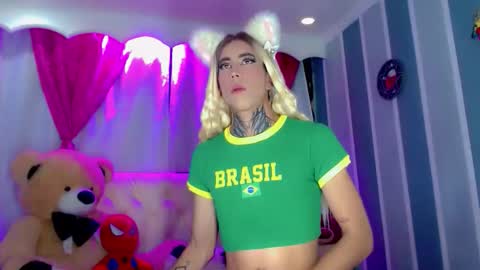 oliviahot01 online show from March 14, 2026, 2:39 am