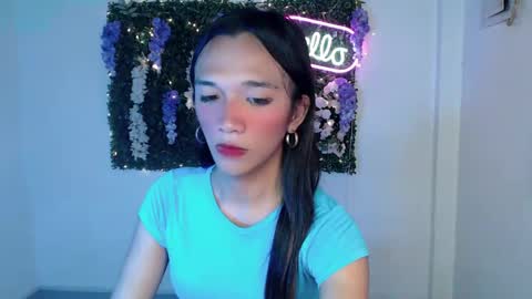 Snapshot of olivianiczxasshieerrraa6 chatting on January 8, 2025, 4:22 pm NICOLE online show from January 8, 2025, 4:22 pm