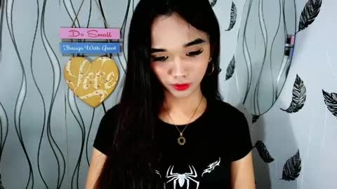 Snapshot of olivianiczxasshieerrraa6 chatting on May 15, 2026, 5:53 pm NICOLE online show from May 15, 2026, 5:53 pm