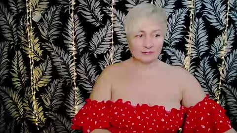 Kelly online show from February 8, 2025, 3:10 pm