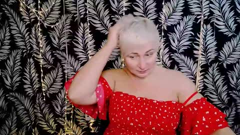 Kelly online show from December 1, 2025, 12:54 pm