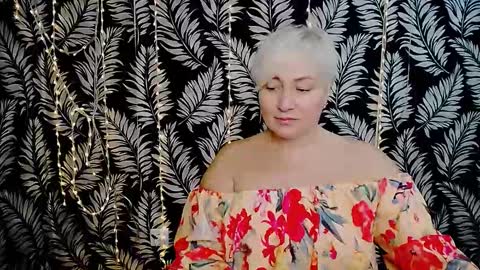 Kelly online show from December 14, 2025, 12:21 pm