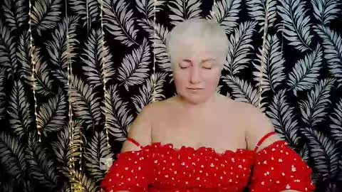 Kelly online show from February 19, 2026, 1:18 pm