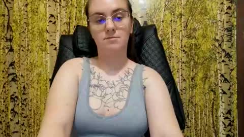 Snapshot of oliviasager chatting on May 27, 2026, 6:43 am Mistress Olivia online show from May 27, 2026, 6:43 am