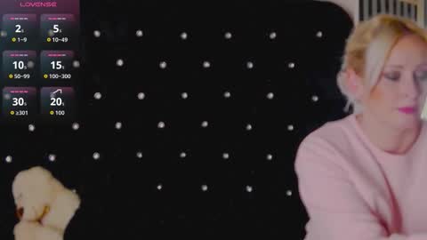 Olivia online show from March 8, 2026, 2:04 am