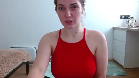 Olivia online show from March 3, 2025, 8:38 am