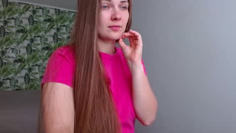 Olivia online show from September 30, 2025, 4:39 am