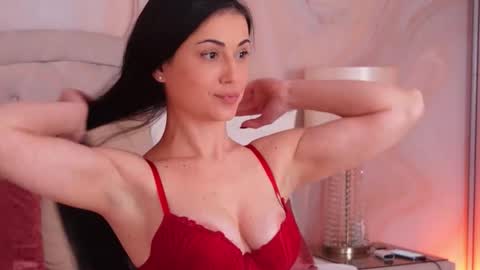 OliviaSway online show from December 15, 2025, 1:59 pm