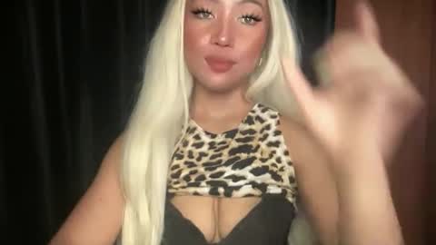 ZAINA online show from April 11, 2026, 8:57 pm