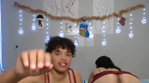 oliviiah online show from December 28, 2024, 7:22 pm