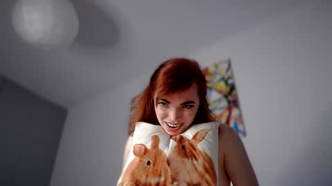 Angelina Lina online show from February 12, 2025, 7:02 pm