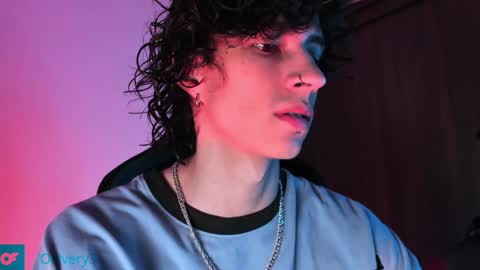     online show from December 16, 2024, 5:27 am