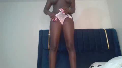 ollleina online show from March 11, 2026, 8:53 am