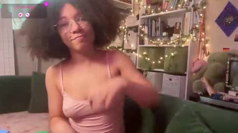 Snapshot of ollythegreat chatting on March 16, 2026, 7:40 pm olly online show from March 16, 2026, 7:40 pm