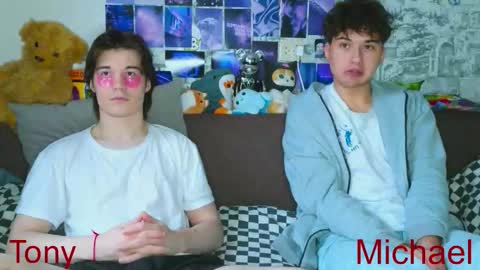 Tony online show from December 19, 2025, 8:32 am