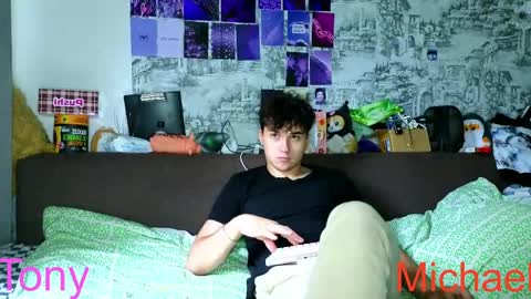Snapshot of ololkd chatting on May 16, 2026, 7:38 am Tony online show from May 16, 2026, 7:38 am