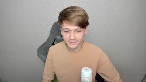 Oliver and Mira online show from February 16, 2026, 1:51 pm