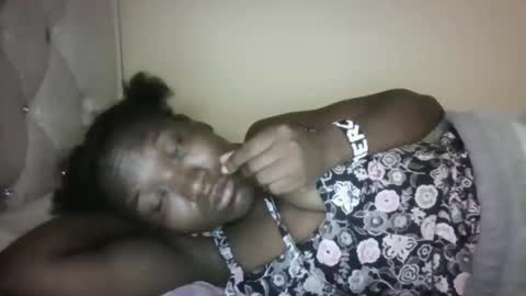 olwami4 online show from May 26, 2026, 3:24 am