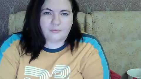 OlyaFire online show from April 3, 2026, 8:18 pm